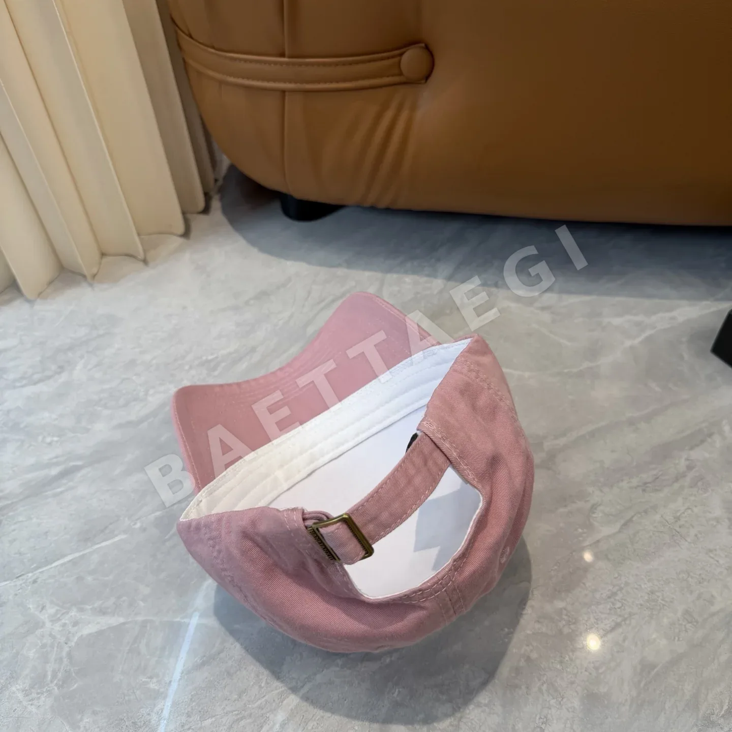 셀린느 미니멀 베이스볼 캡 상세 이미지 3