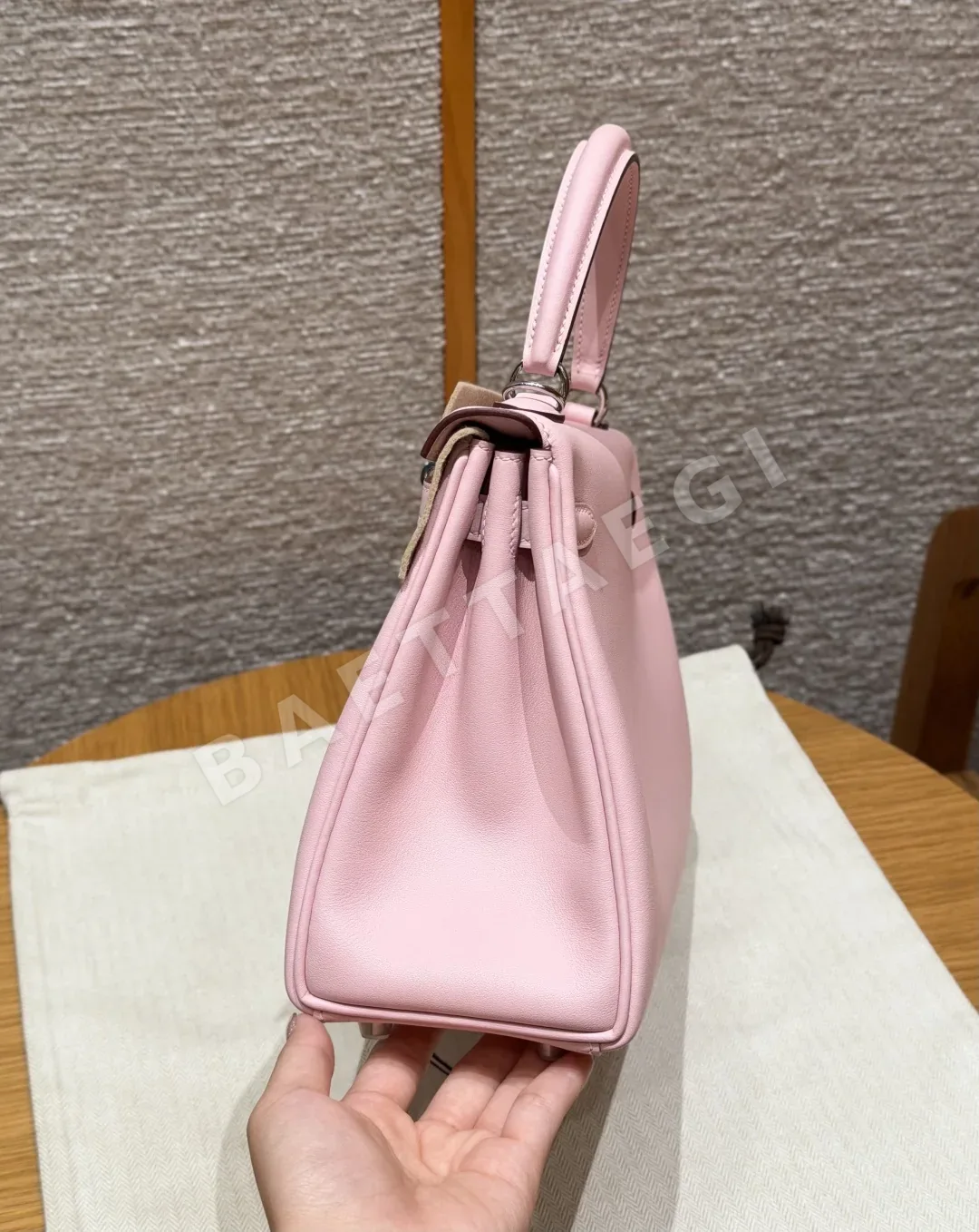 에르메스 켈리 25 가방 상세 이미지 4