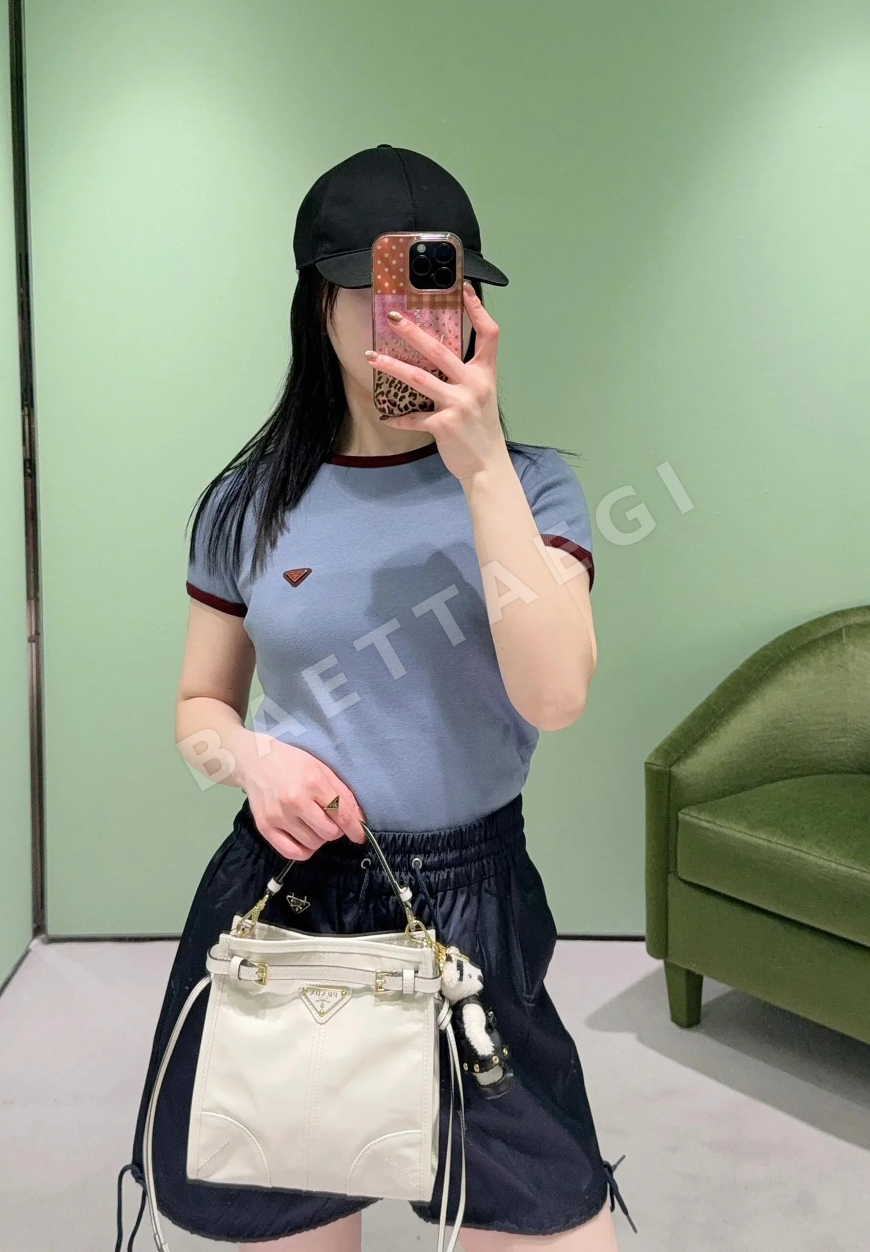 프라다 더스티블루 컬러 블록 여성 반팔 니트 티셔츠 상세 이미지 4