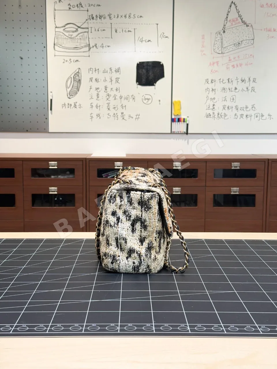 샤넬 울 호피 무늬 플랩백 가방 상세 이미지 3