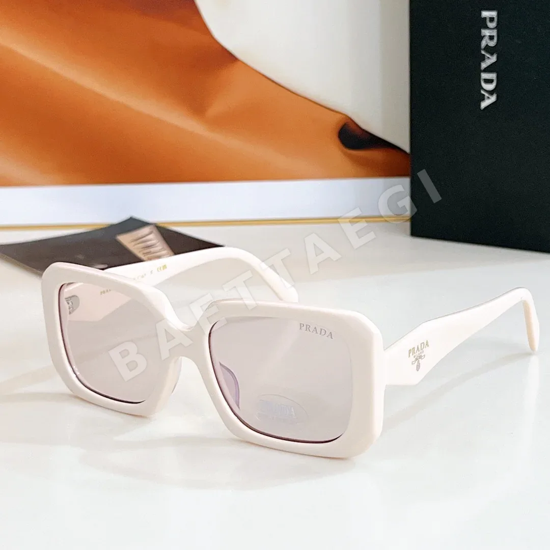 프라다 선글라스 74406 Prada Sunglasses 상세 이미지 3