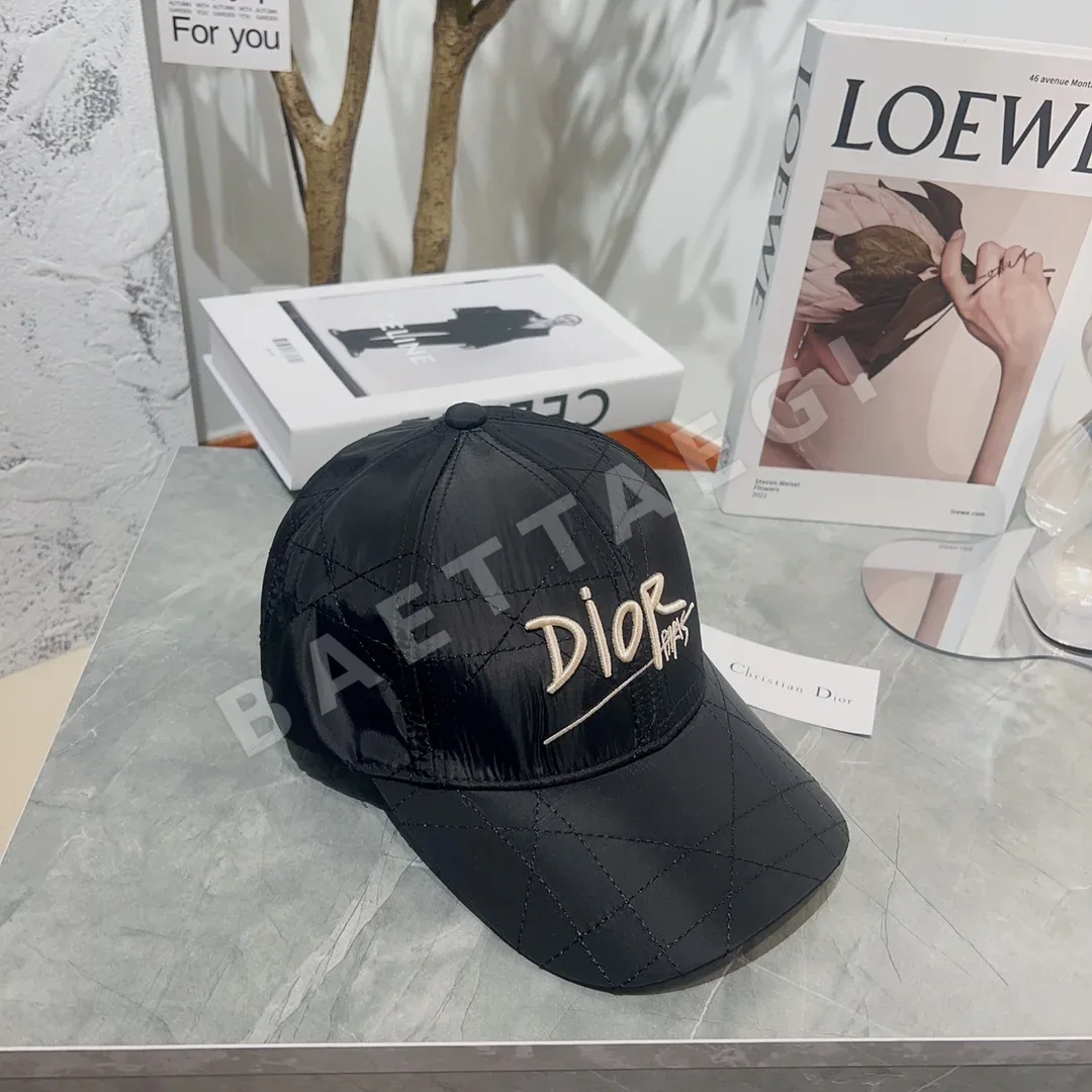 디올 D 로고 베이스볼 캡 상세 이미지 3