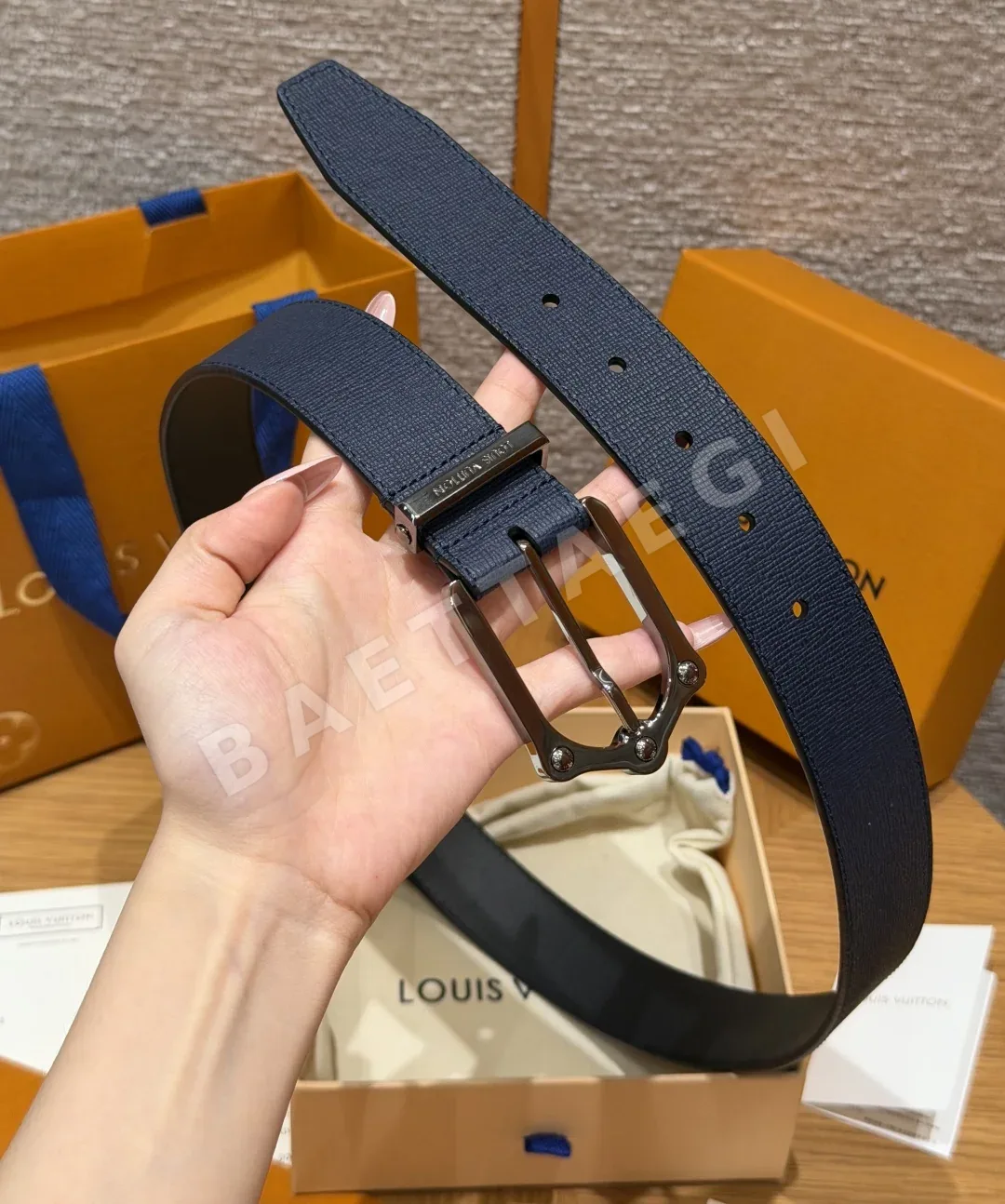 루이비통 프로그 35mm 리버서블 벨트 상세 이미지 6
