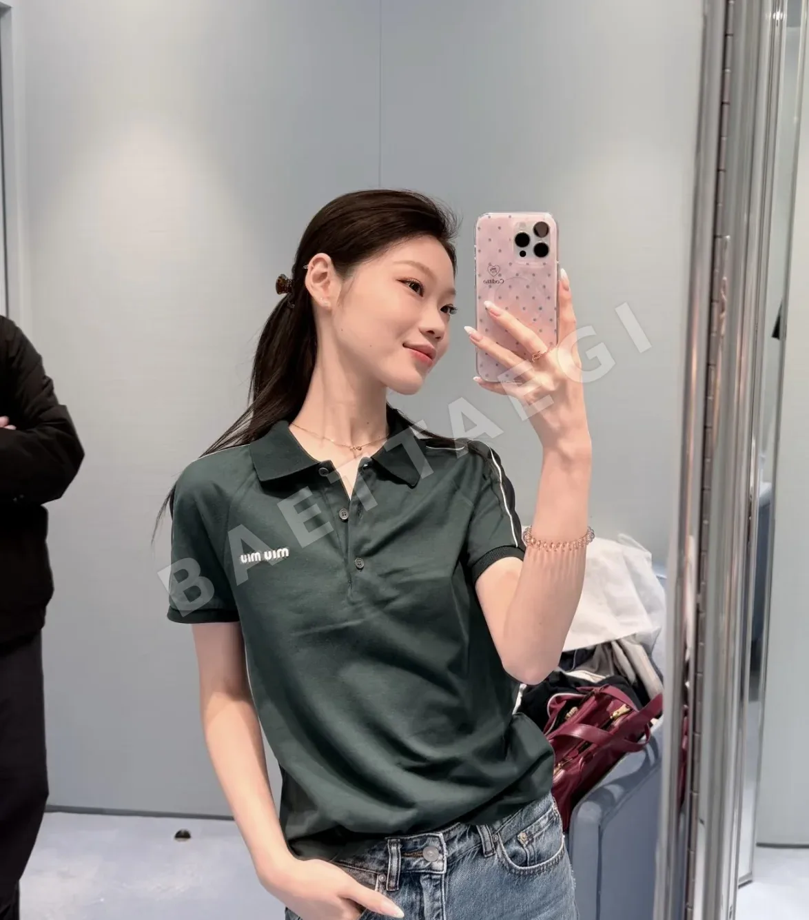미우미우 다크 그린 폴로 반팔 셔츠 세트 상세 이미지 2