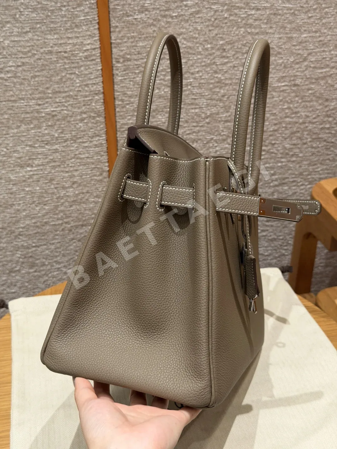 에르메스 버킨 토고 가죽 가방 30 cm 상세 이미지 2