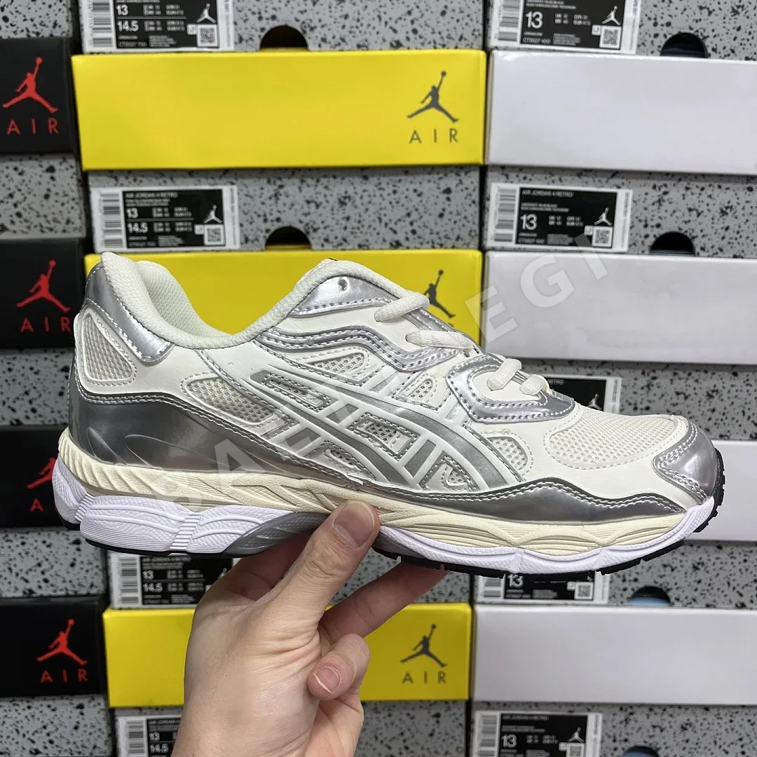 아식스 [GX] 젤 NYC 1203A805-101 200536 Asics Gel-NYC Cream Pure Silver 상세 이미지 9