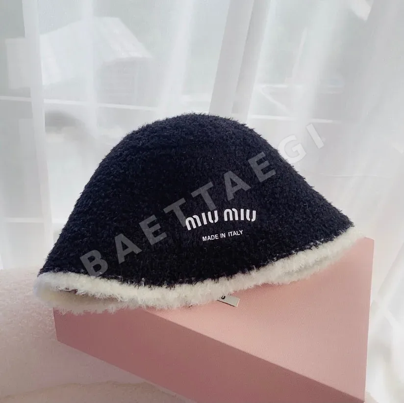 미우미우 모자 79442 Miu Miu Cap 상세 이미지 4