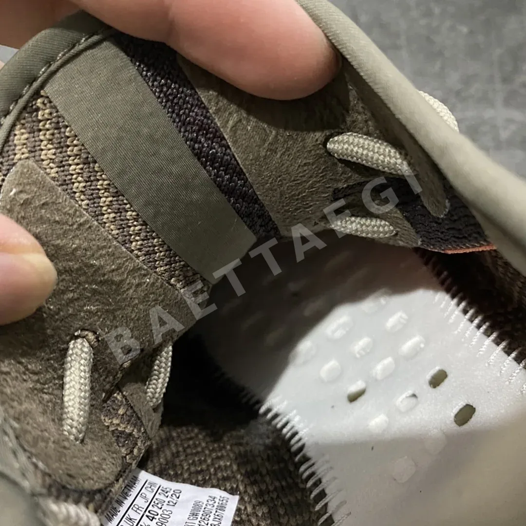 아디다스 이지 350 GW0089 200680 Adidas Yeezy 350 상세 이미지 12