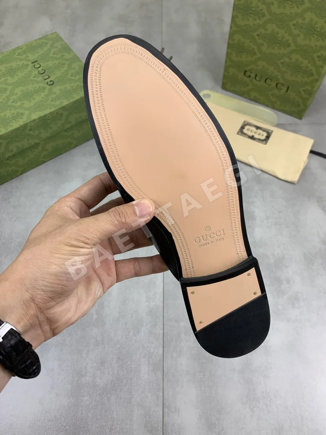 구찌 더블 G 엠보싱 소가죽 로퍼 상세 이미지 9
