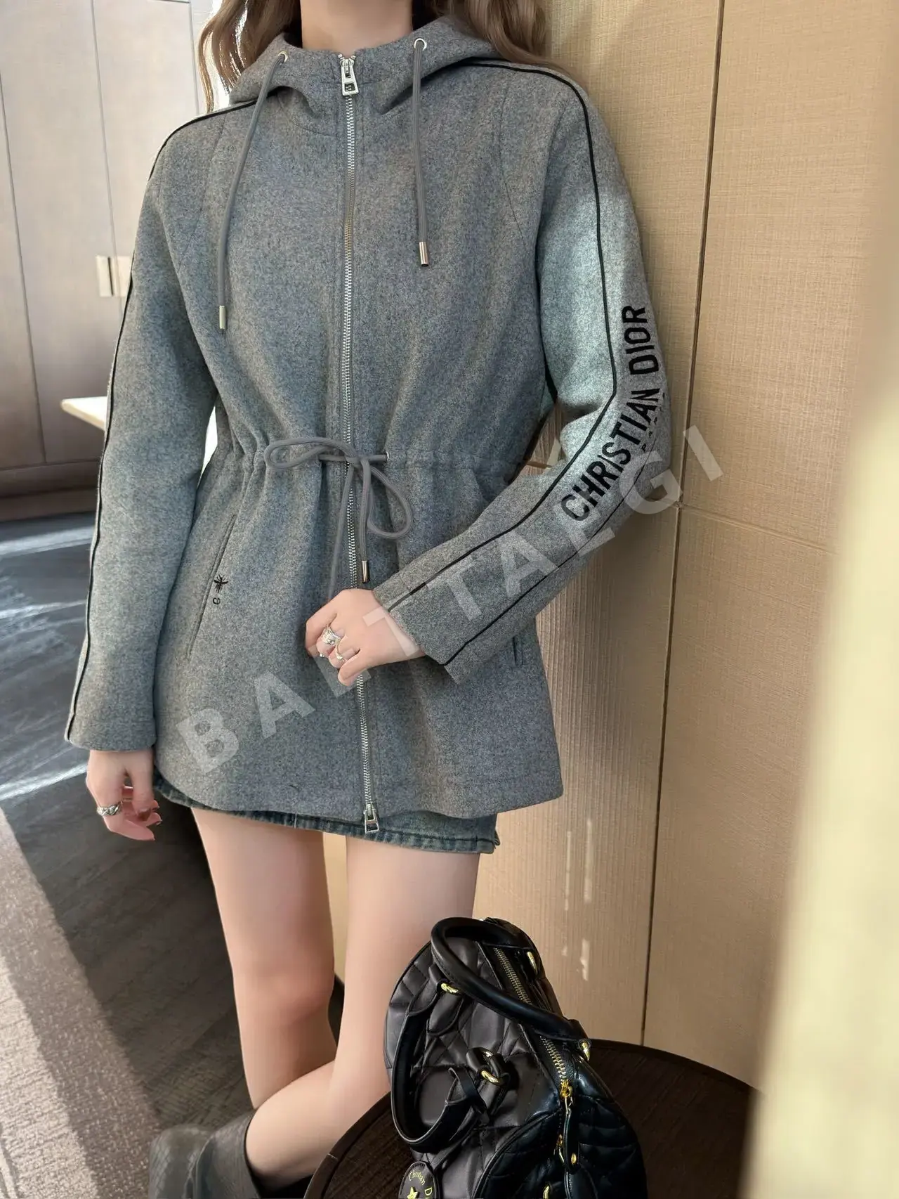 디올 울 여성 자켓 198130