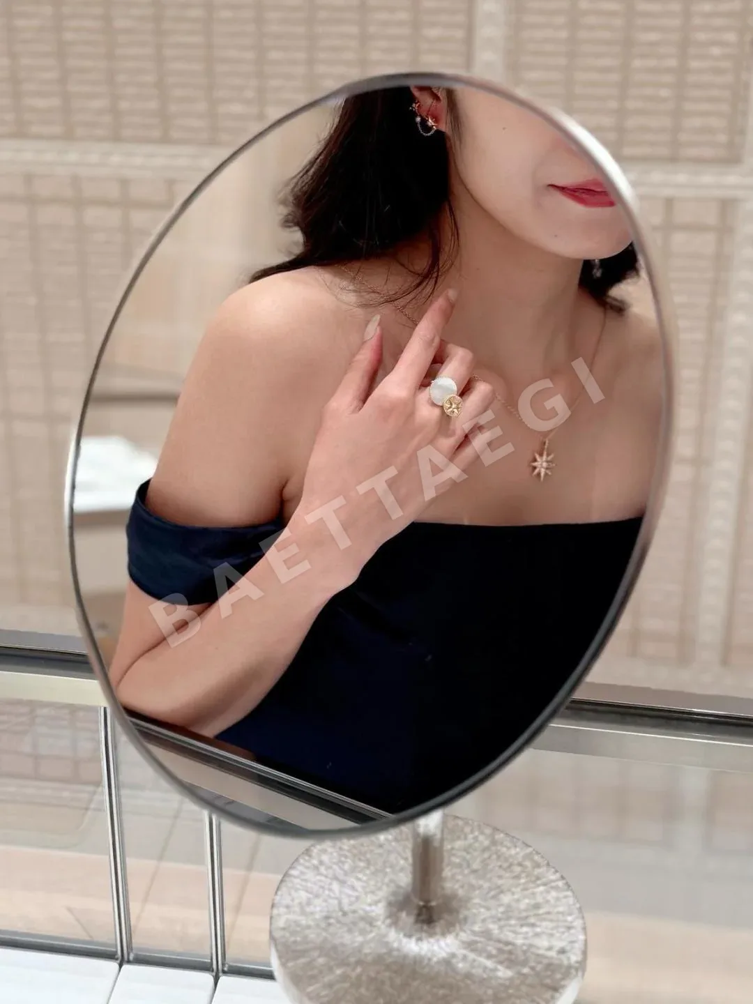 디올 로즈 드 방 골드 도금 실버 귀걸이 상세 이미지 2