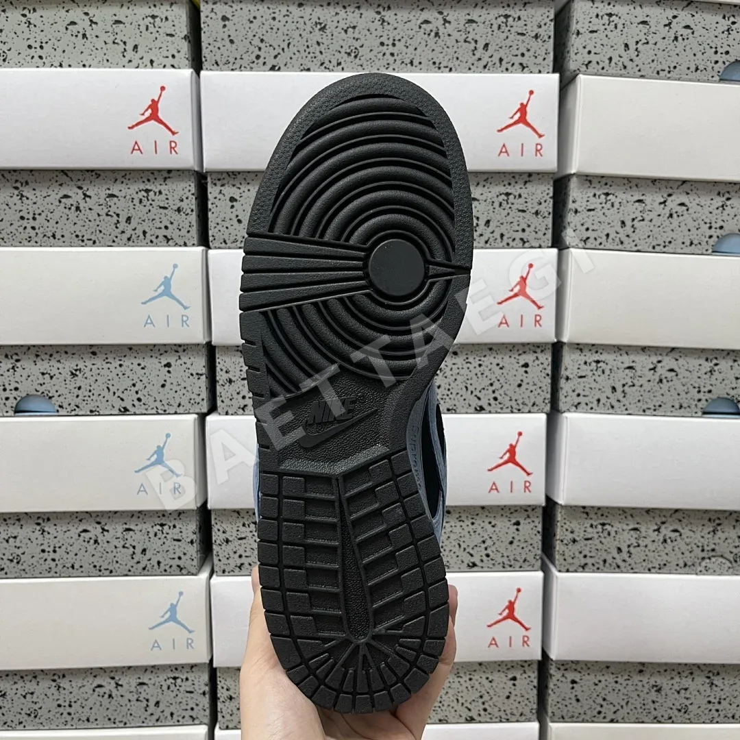 나이키 [S2] SB 덩크 로우 블루 블랙 HQ8487-400 201045 Nike SB Dunk Low Supreme 94 Ocean 상세 이미지 4