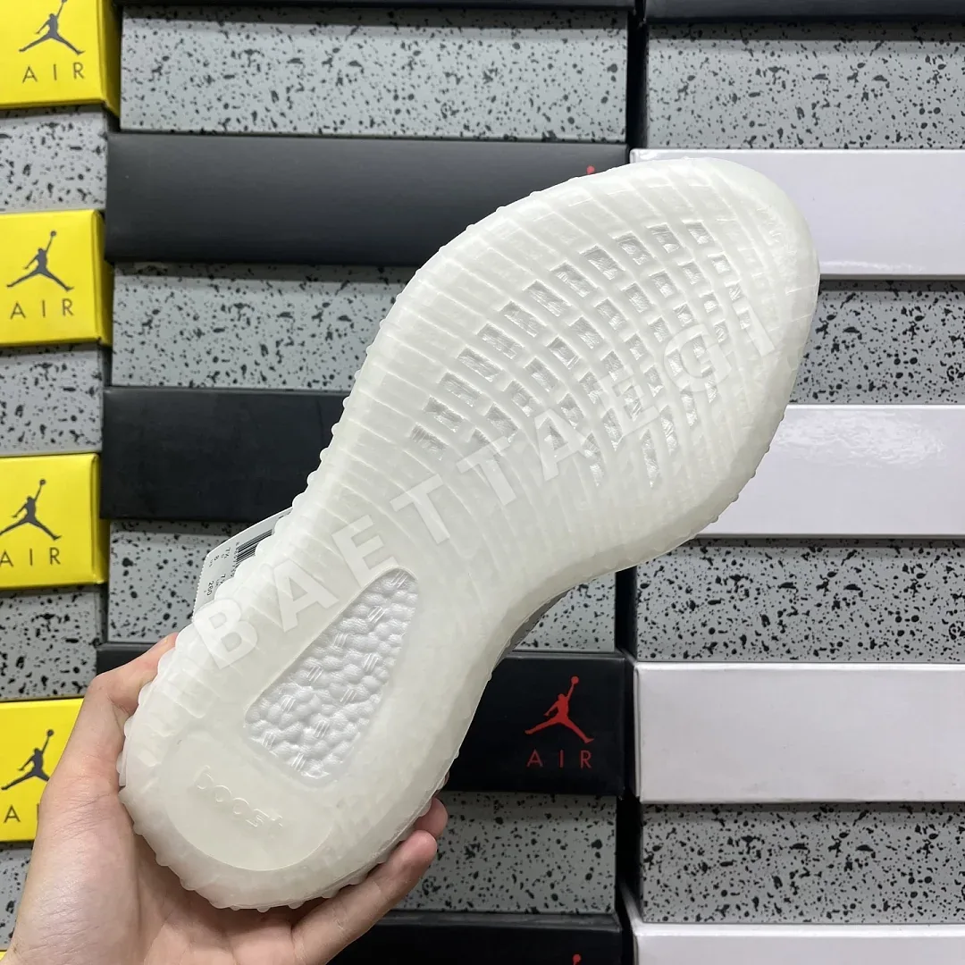 아디다스 [R] 이지 부스트 350 V2 FW5317 200728 Adidas Yeezy Boost 350 V2 상세 이미지 4