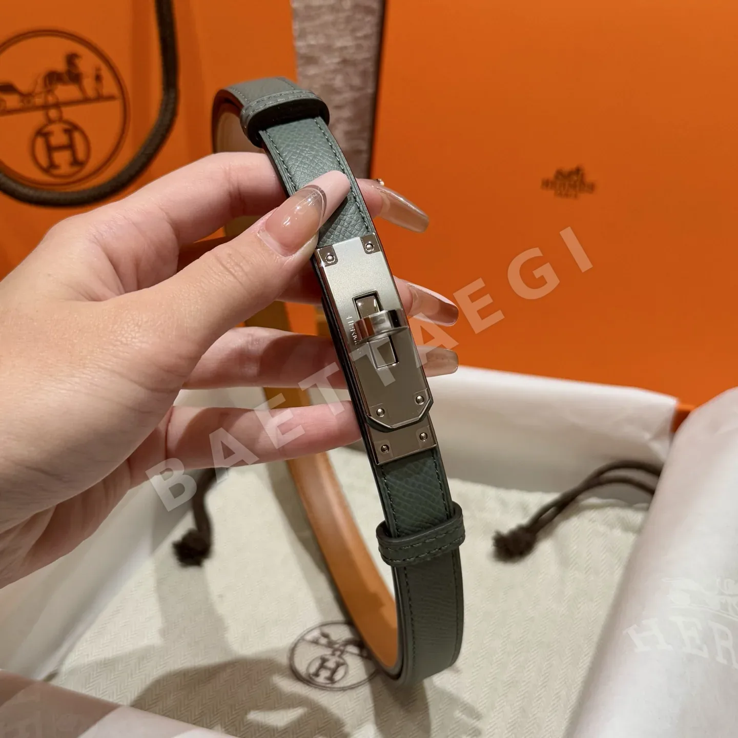 에르메스 켈리 18K 골드 장식 여성용 벨트 상세 이미지 4