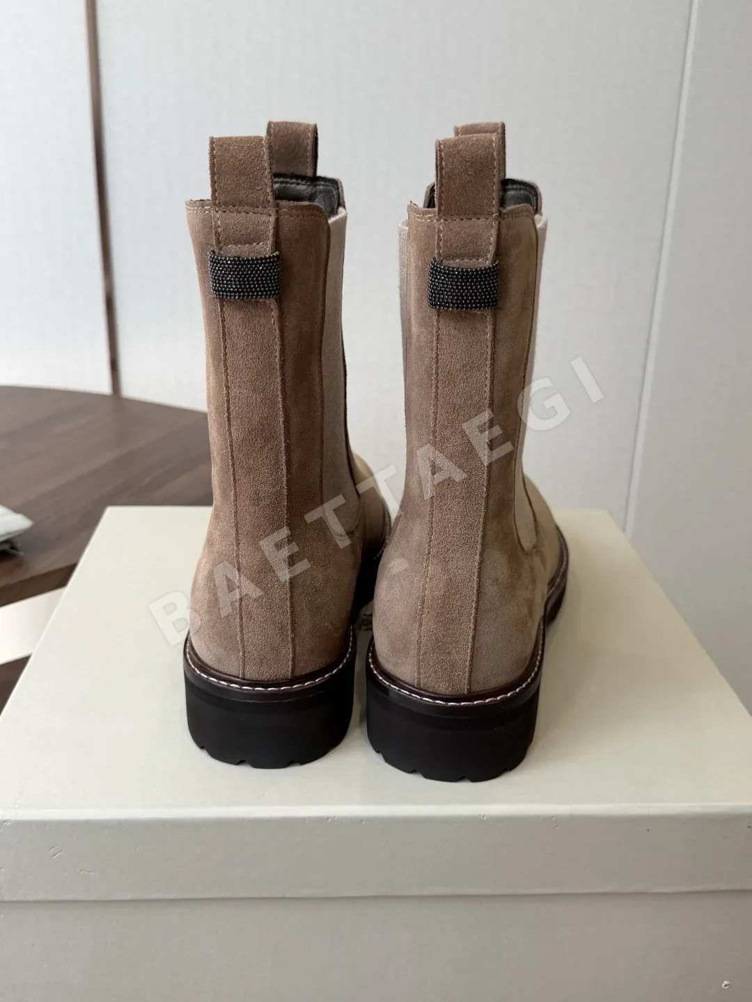 브루넬로쿠치넬리 미드카프 부츠 상세 이미지 8