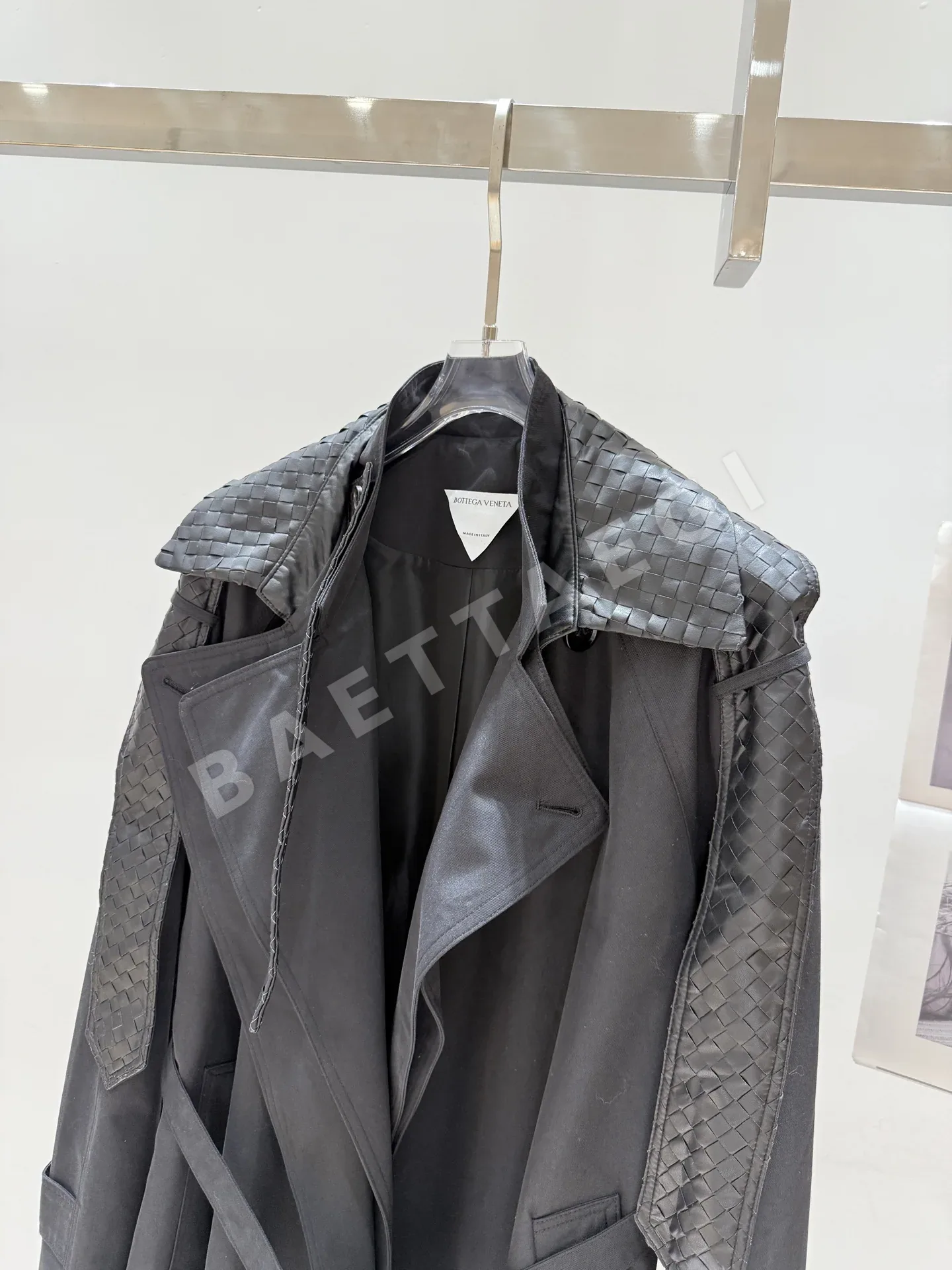 보테가베네타 라펠 카라 여성 자켓 상세 이미지 4