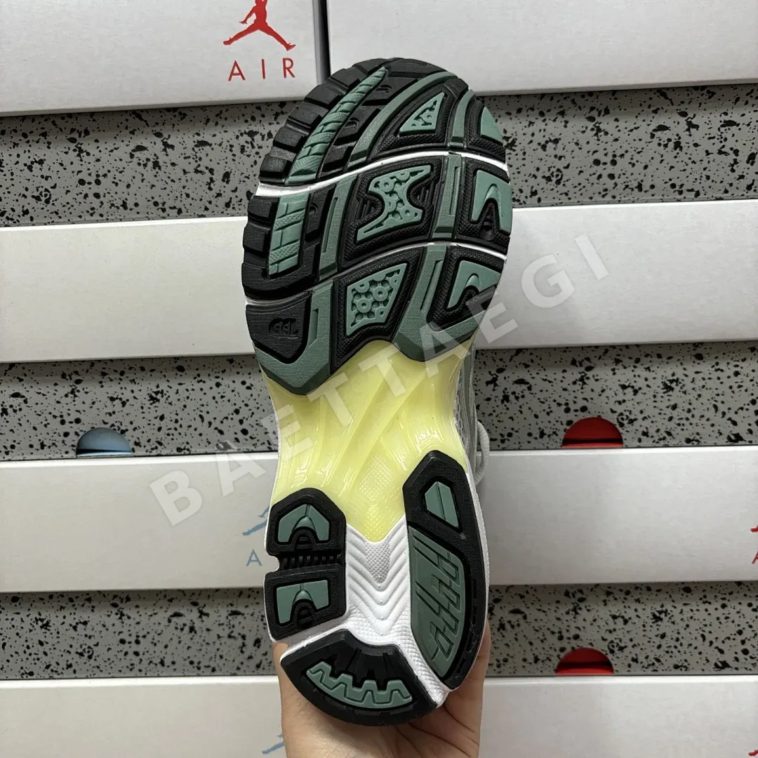 아식스 [TOP] 젤 카야노 14 1201A019-107 200311 Asics Gel-Kayano 14 White Pure Silver 상세 이미지 5