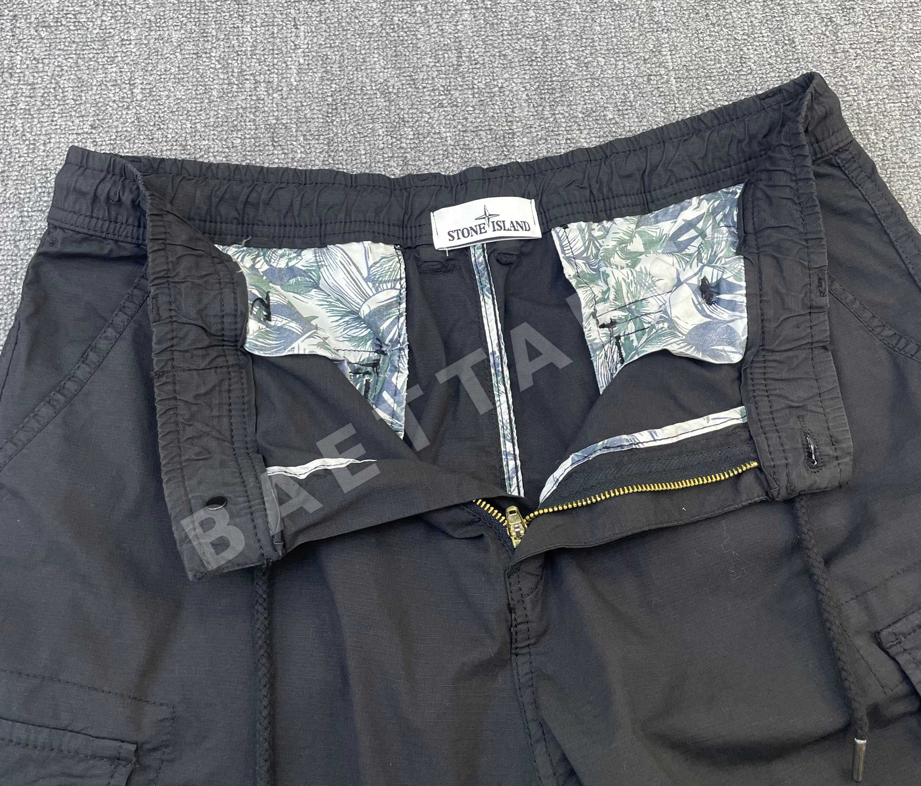 스톤아일랜드 뉴로고 카고 반바지 상세 이미지 10