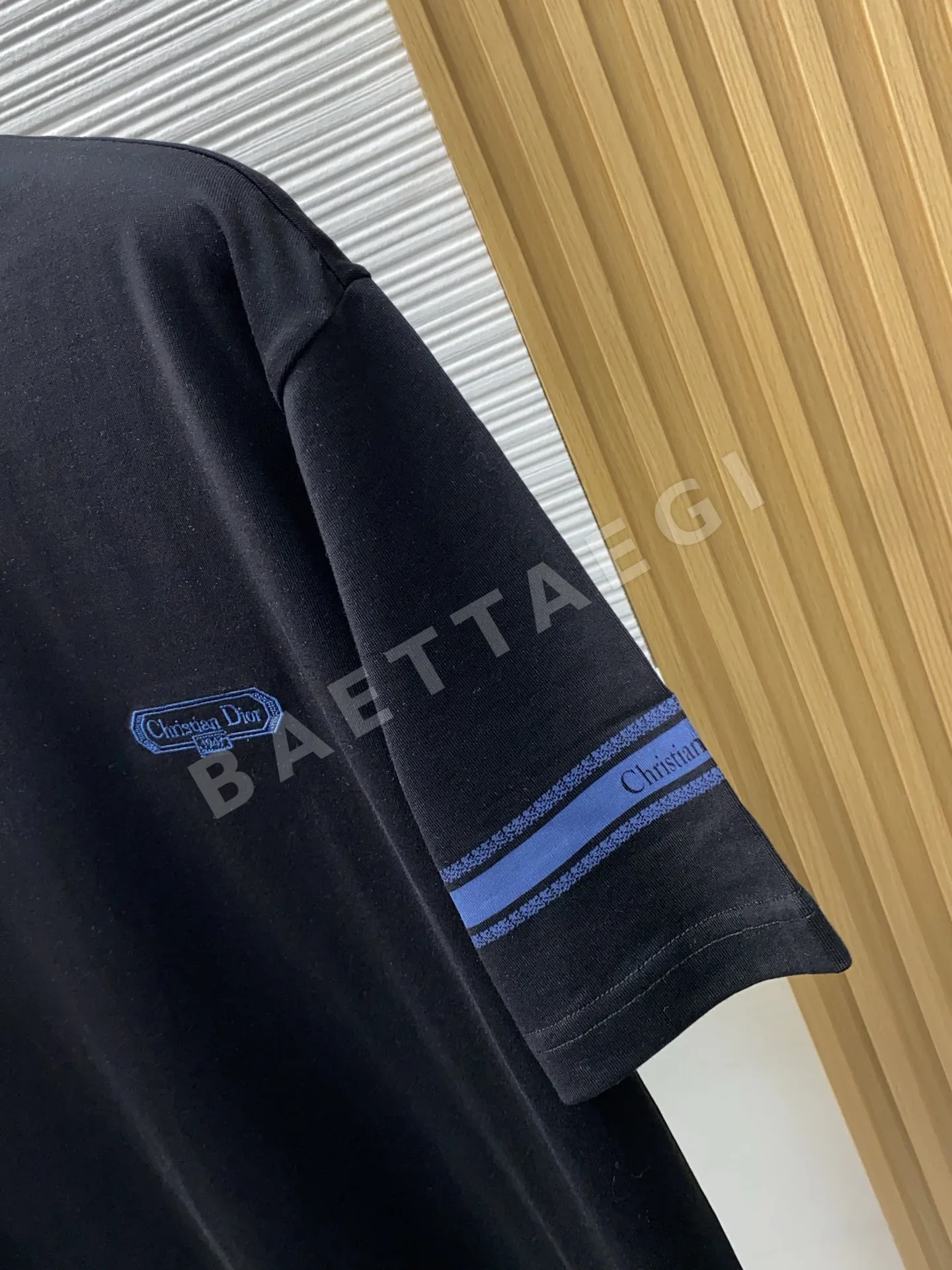 디올 코튼 크루넥 남성 반팔 티셔츠 상세 이미지 4