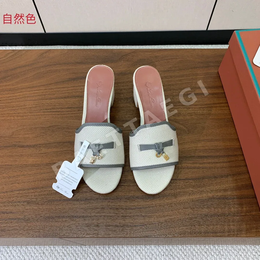 로로피아나 컬러 블록 미드힐 뮬 147239