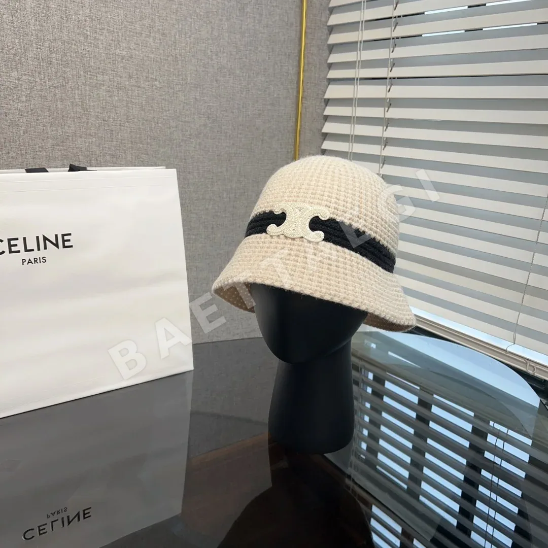 셀린느 와플 니트 버킷햇 84237