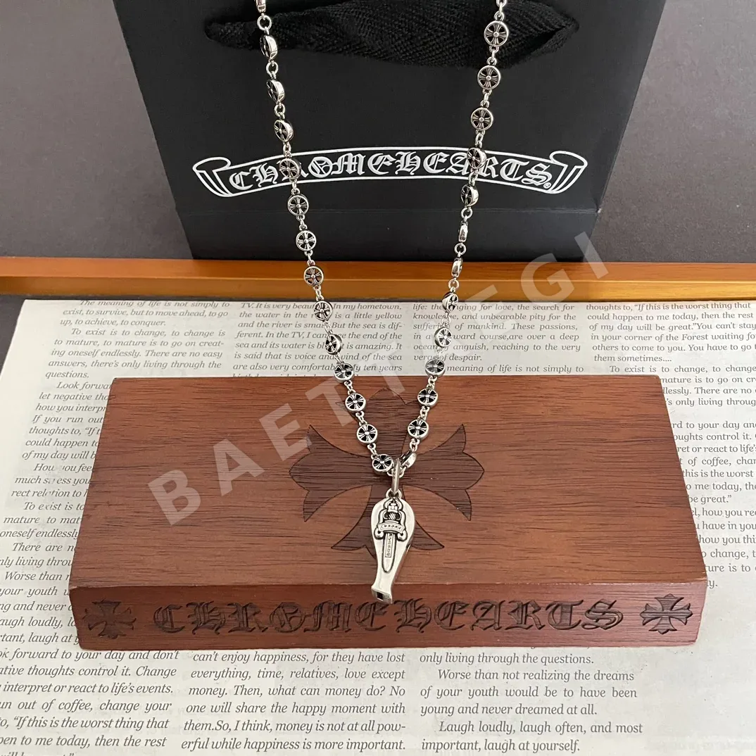 크롬하츠 크로스 서클 펜던트 목걸이 상세 이미지 3