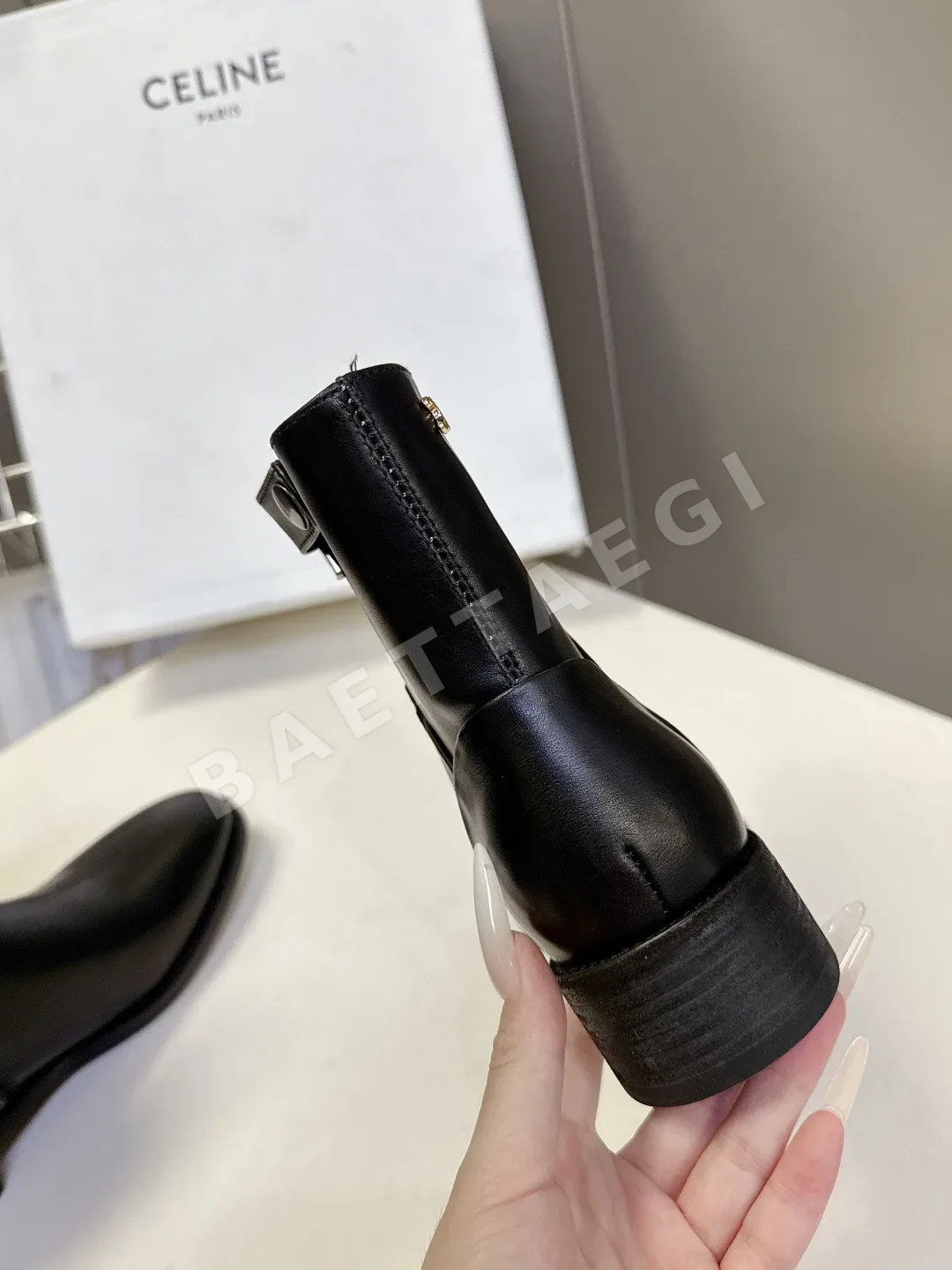 셀린느 부츠 가죽 개선문 로고 상세 이미지 9