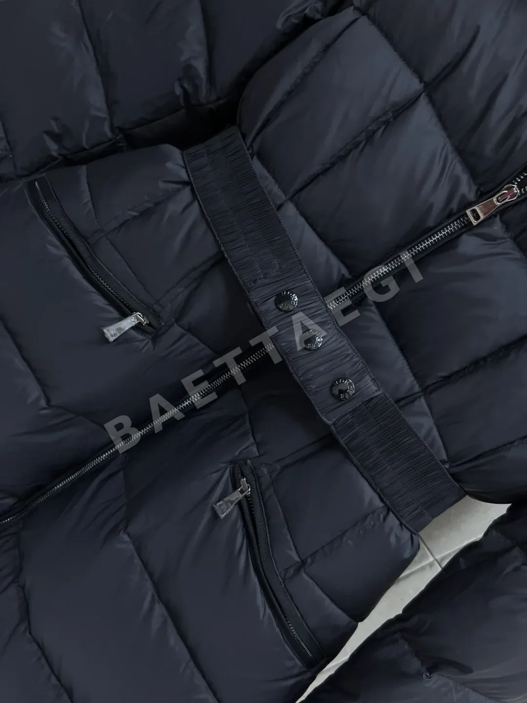 몽클레르 보에딕 롱 패딩 자켓 상세 이미지 3