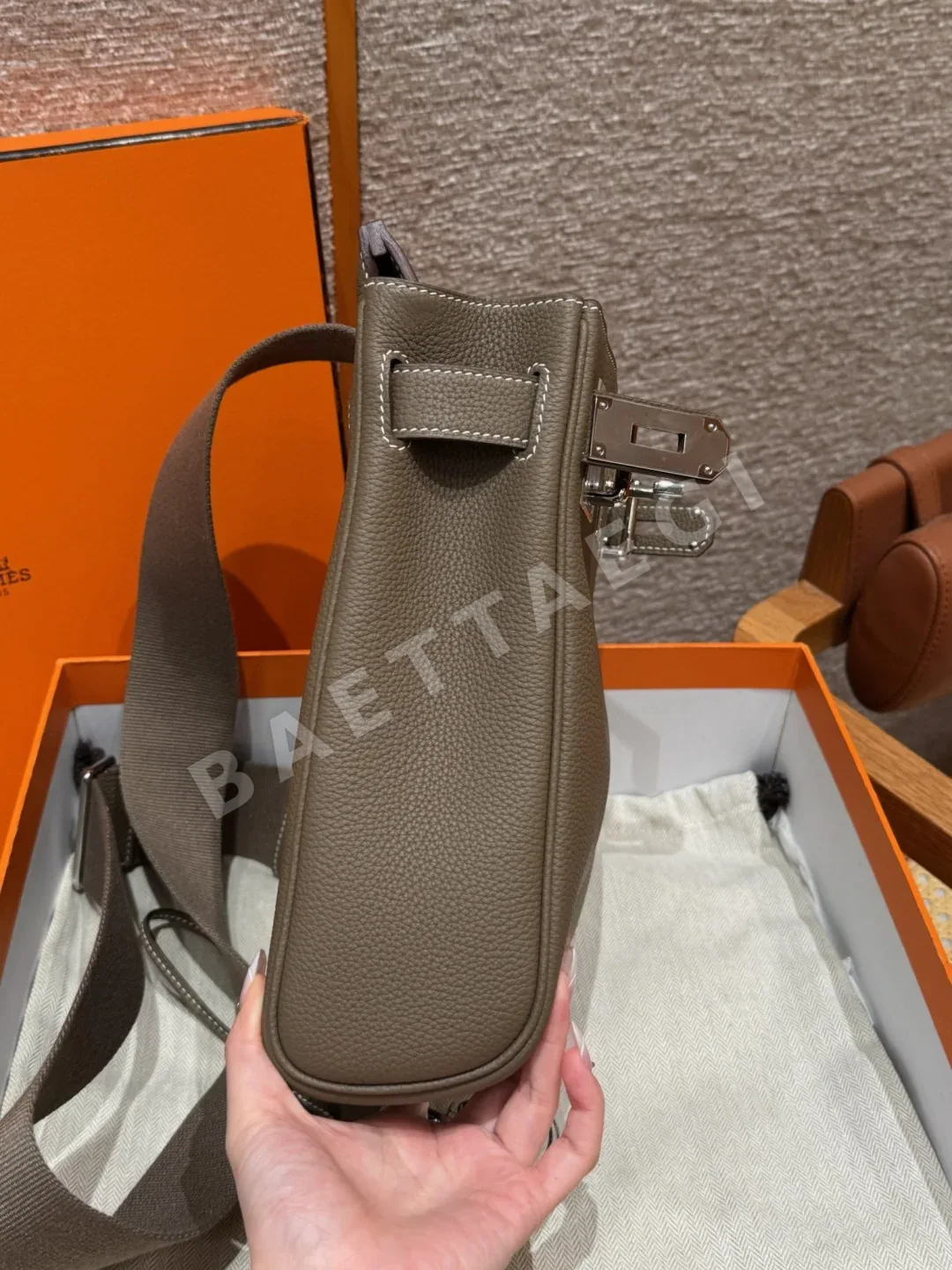 에르메스 핵 아 도 타우 토고 가죽 백팩 상세 이미지 8