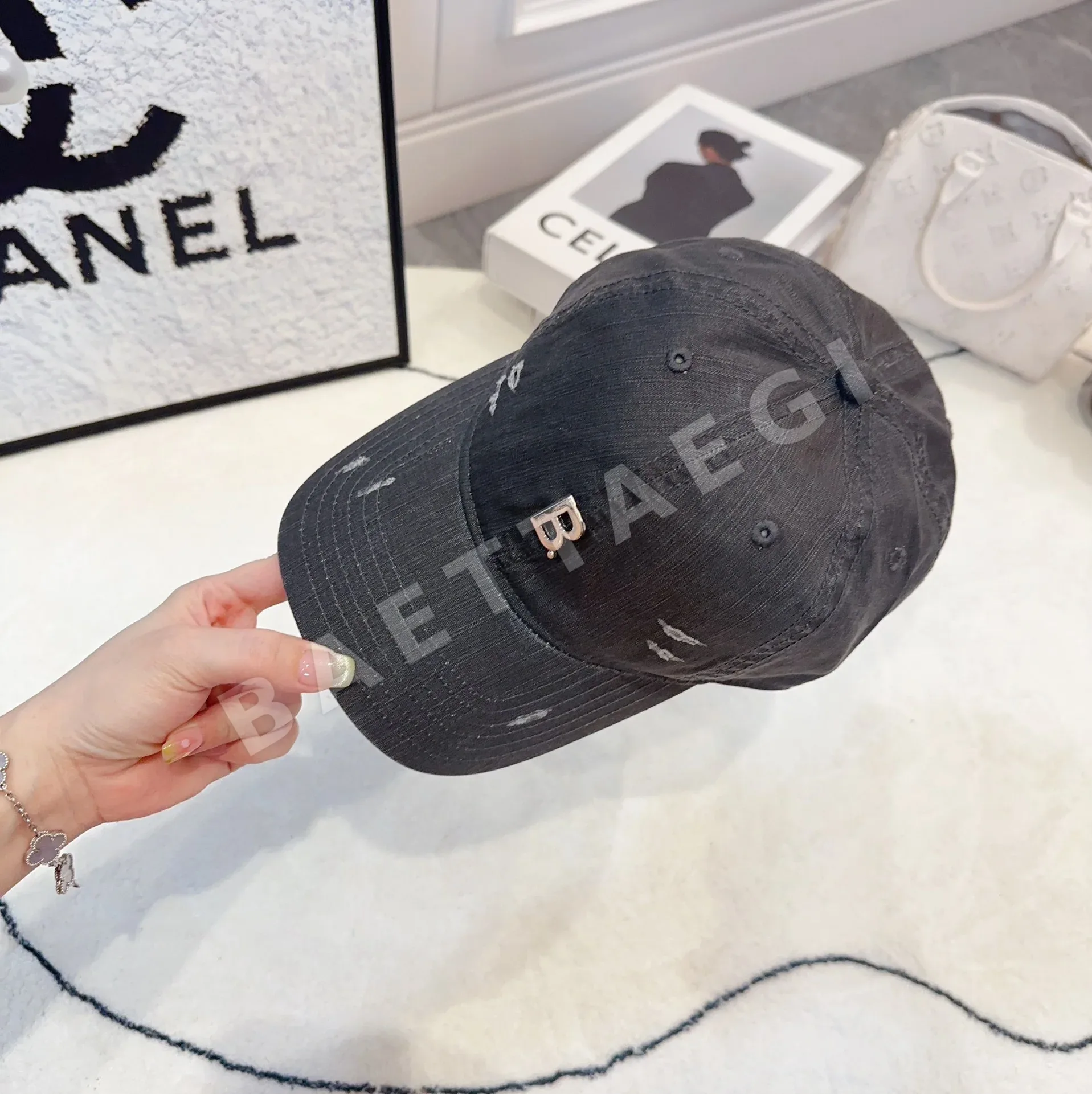 발렌시아가 모자 81584 Balenciaga Cap 상세 이미지 4