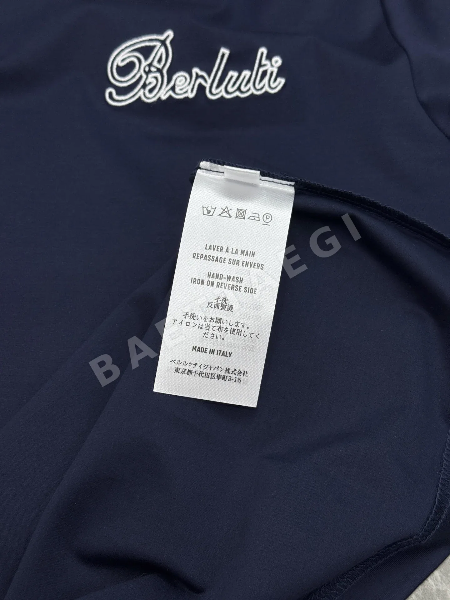 벨루티 프렌치 레트로 자수 코튼 반팔 티셔츠 상세 이미지 8