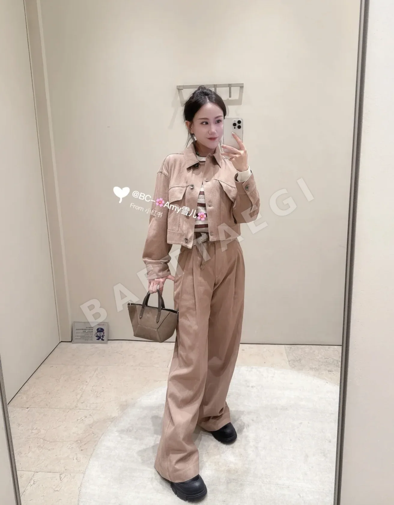 브루넬로쿠치넬리 워시드 데님 자켓 202622