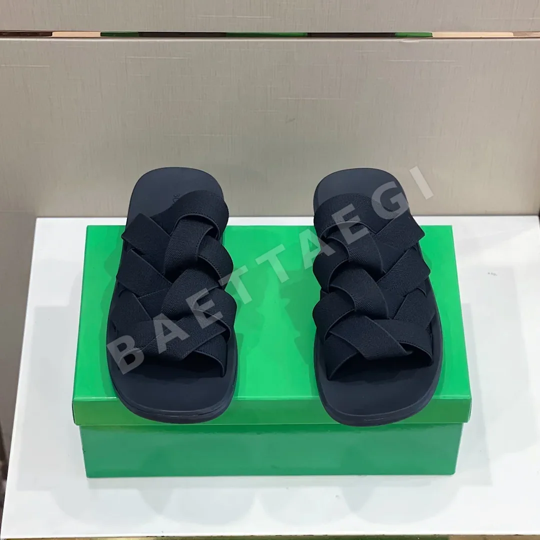 보테가베네타 뉴 우븐 남성 슬리퍼 152450