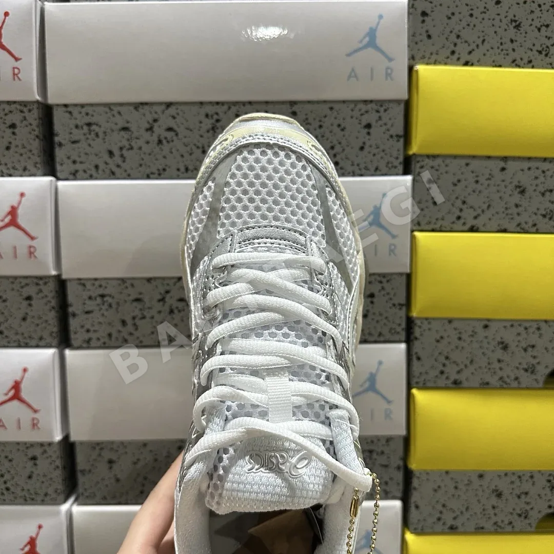 아식스 [WZ] 젤 큐뮬러스 16 1203A733-102 200406 Asics Gel-Cumulus 16 White 상세 이미지 5