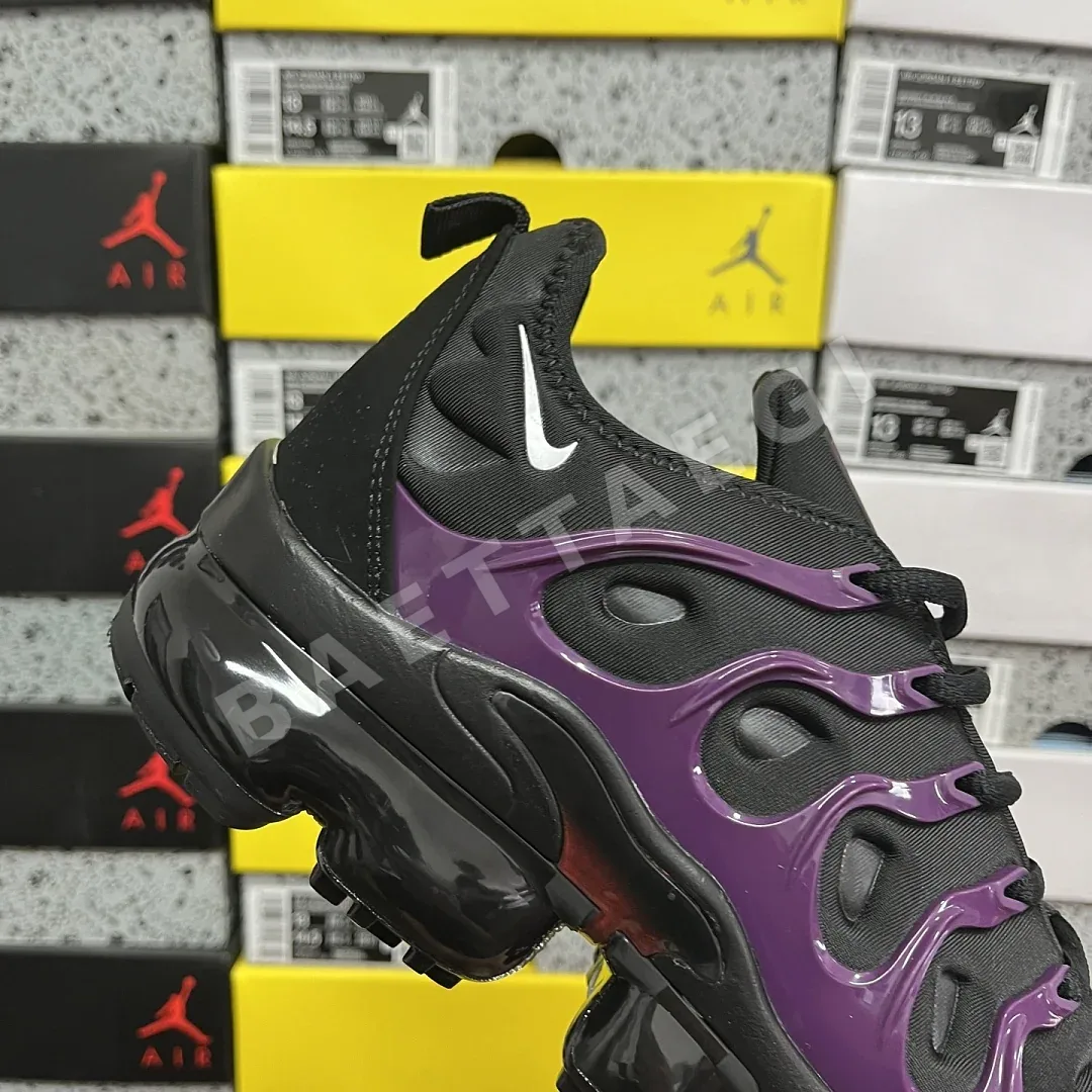 나이키 [OT] 에어 베이퍼맥스 플러스 924453-021 201567 Nike Air VaporMax Plus Black Noble Red 상세 이미지 4