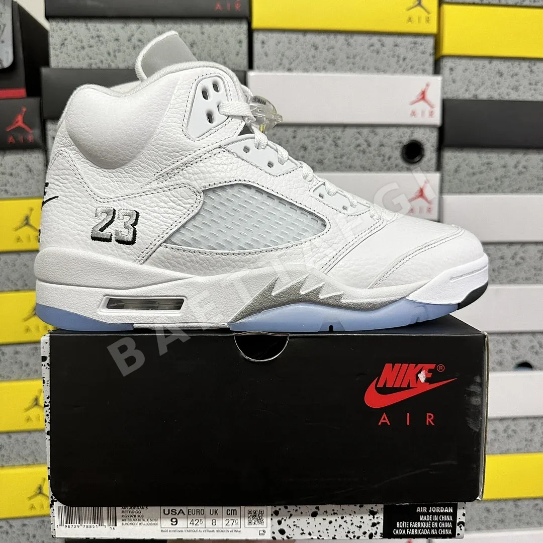 나이키 [GX] 조던 5 레트로 HQ7978-103 201355 Nike Jordan 5 Retro White Metallic