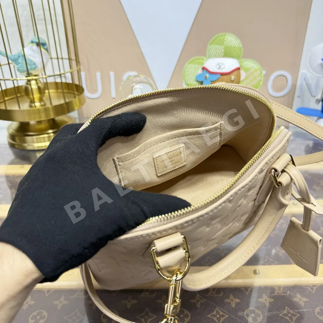 루이비통 알마BB 가방 M26409 상세 이미지 9
