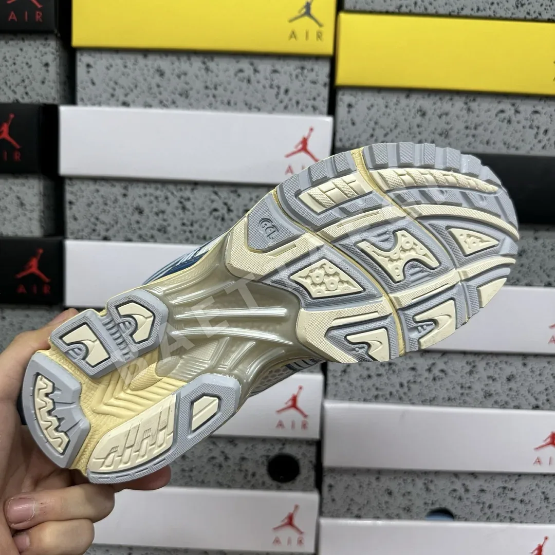 아식스 [LZ] 젤 카야노 14 1203A537-102 200570 Asics Gel-Kayano 14 Cream Metallic Blue 상세 이미지 8