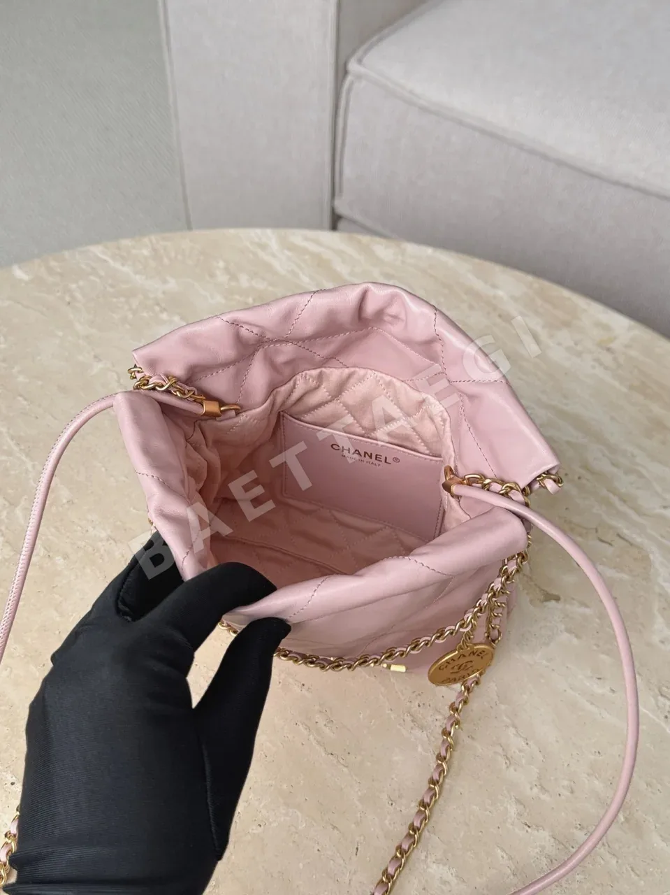 샤넬 미니 핑크 골드 가방 상세 이미지 2