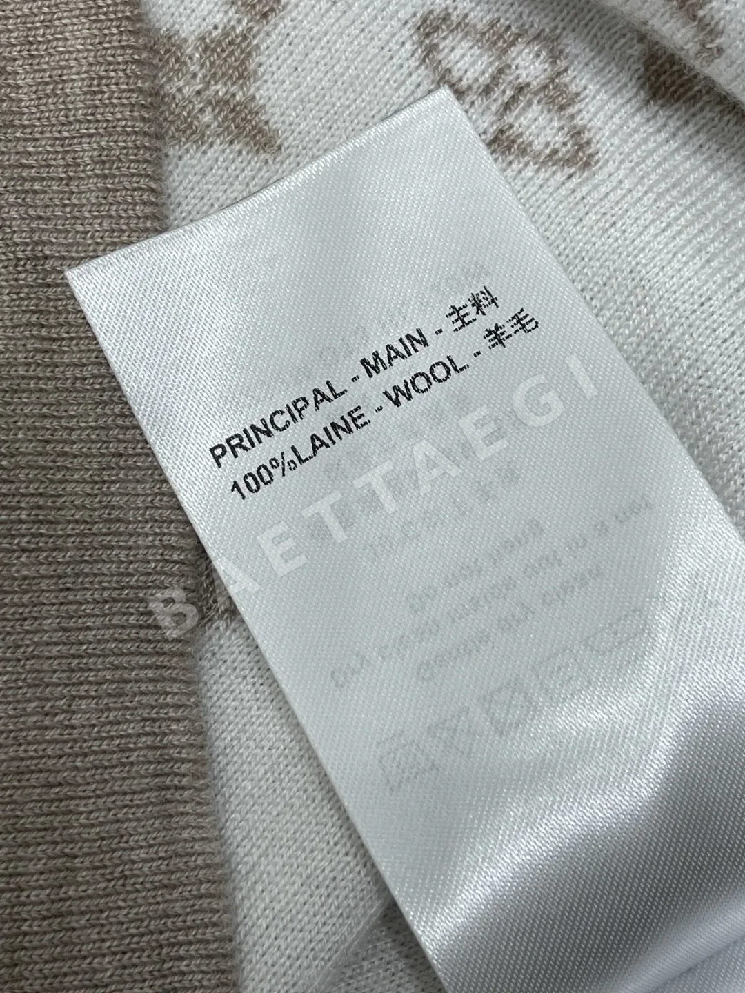 루이비통 자카드 크루넥 울 반팔 니트 티셔츠 상세 이미지 9