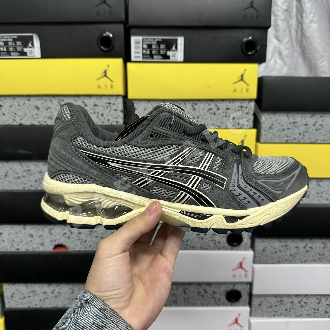 아식스 [LZ] 젤 카야노 14 1283A540-020 200575 Asics Gel-Kayano 14 Clay Grey Black 상세 이미지 4