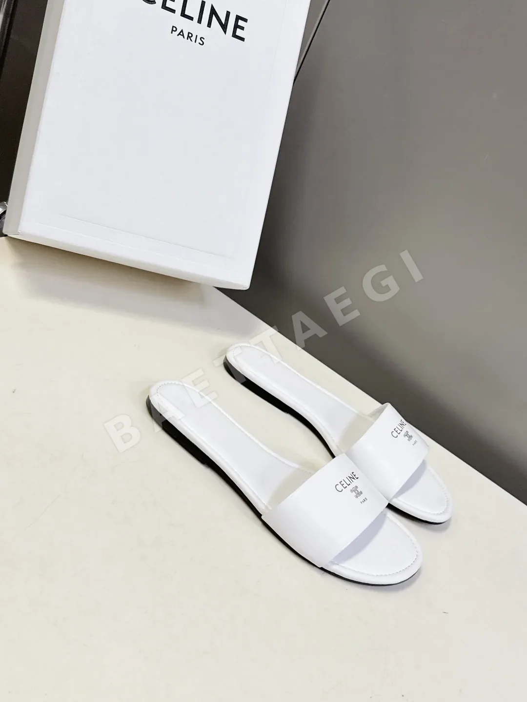 셀린느 빈티지 로마 샌들 상세 이미지 2