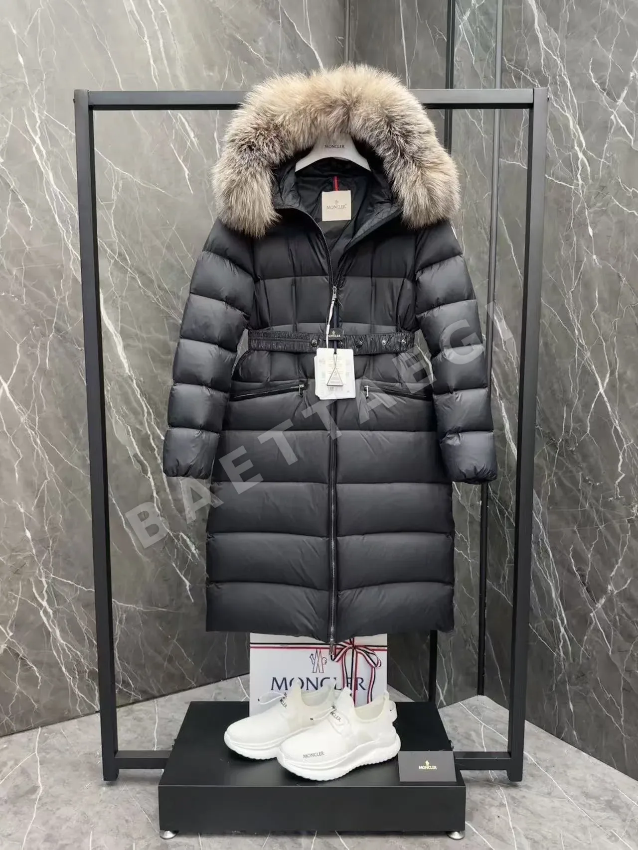 몽클레르 보에딕 여자 패딩 상세 이미지 2