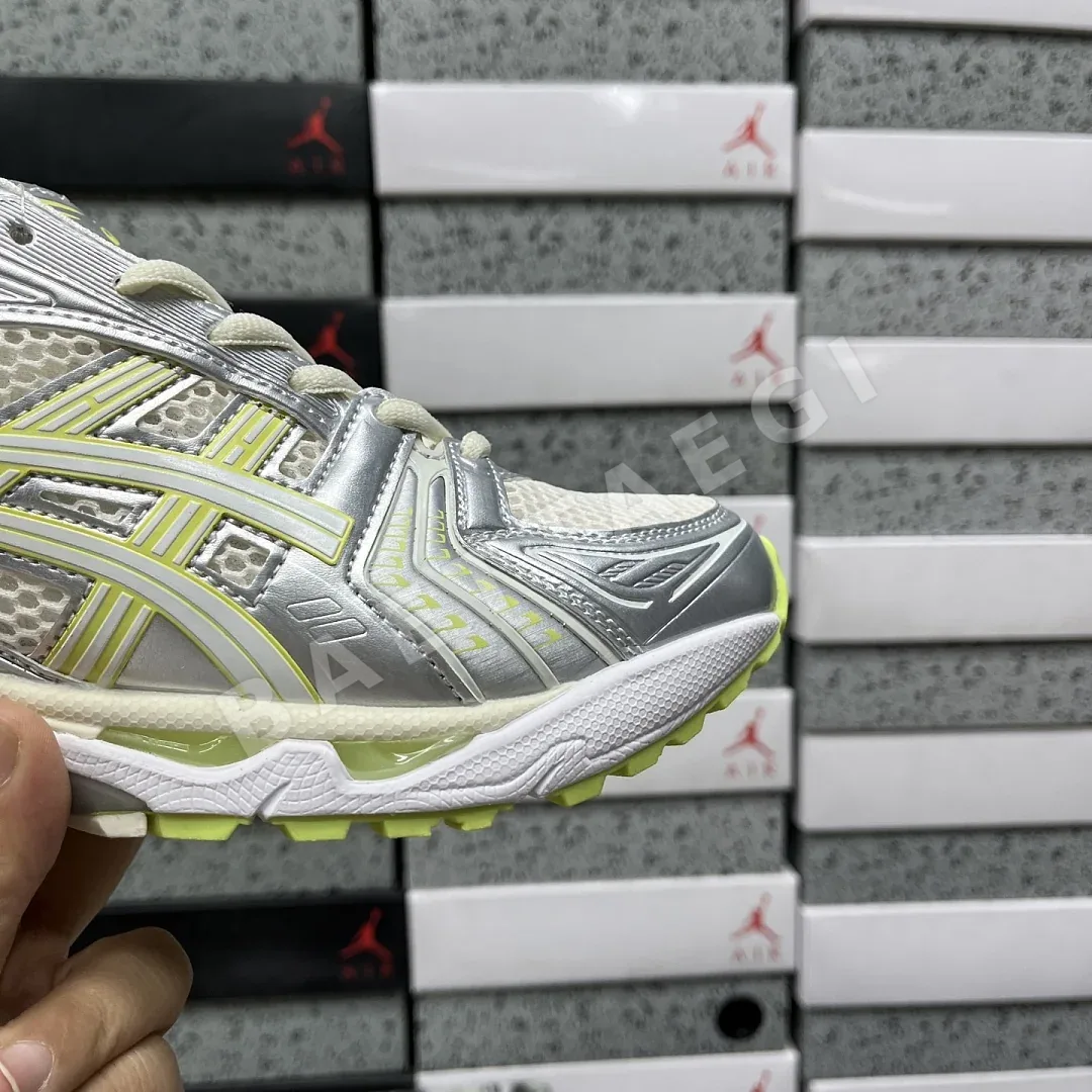 아식스 [LZ] 젤 카야노 14 1203A537-112 200608 Asics Gel-Kayano 14 Cream Pistachio 상세 이미지 3