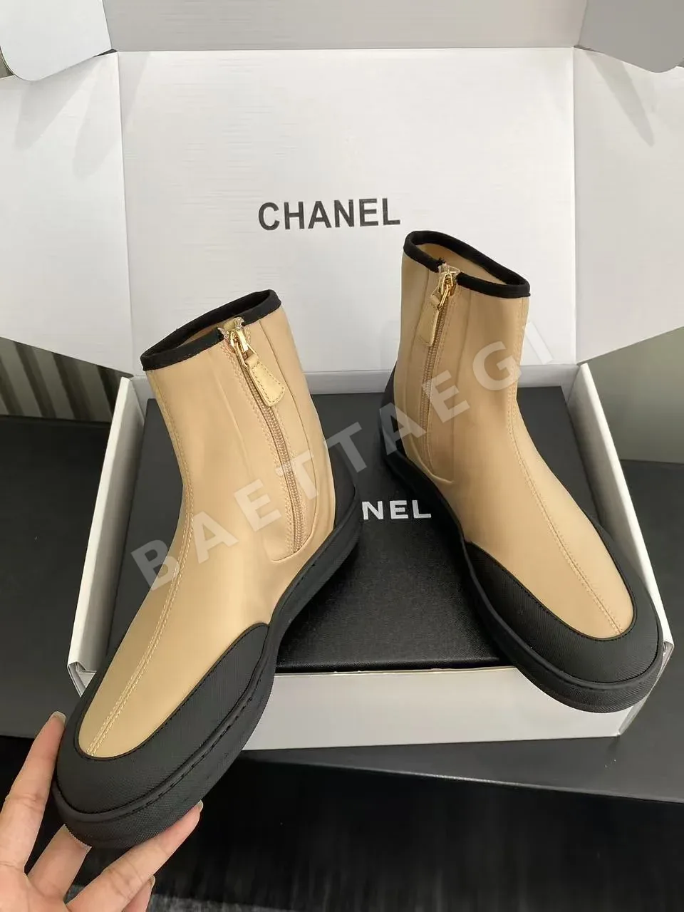 샤넬 더블 C 엘라스틱 앵클 부츠 상세 이미지 3