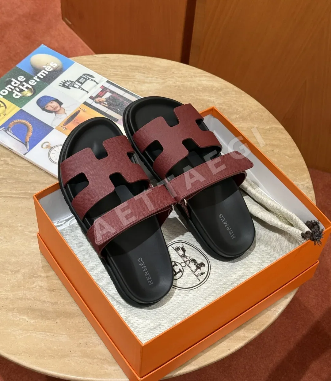 에르메스 시프르 샌들 레드 카프스킨 컷아웃 상세 이미지 4