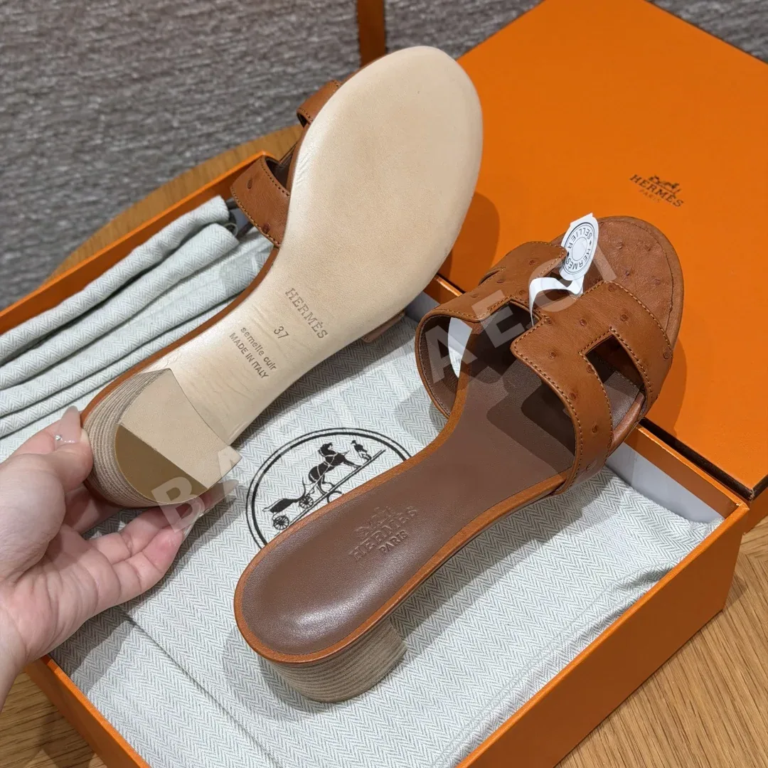 에르메스 오아시스 샌들 골든브라운 타조가죽 H 컷아웃 상세 이미지 6