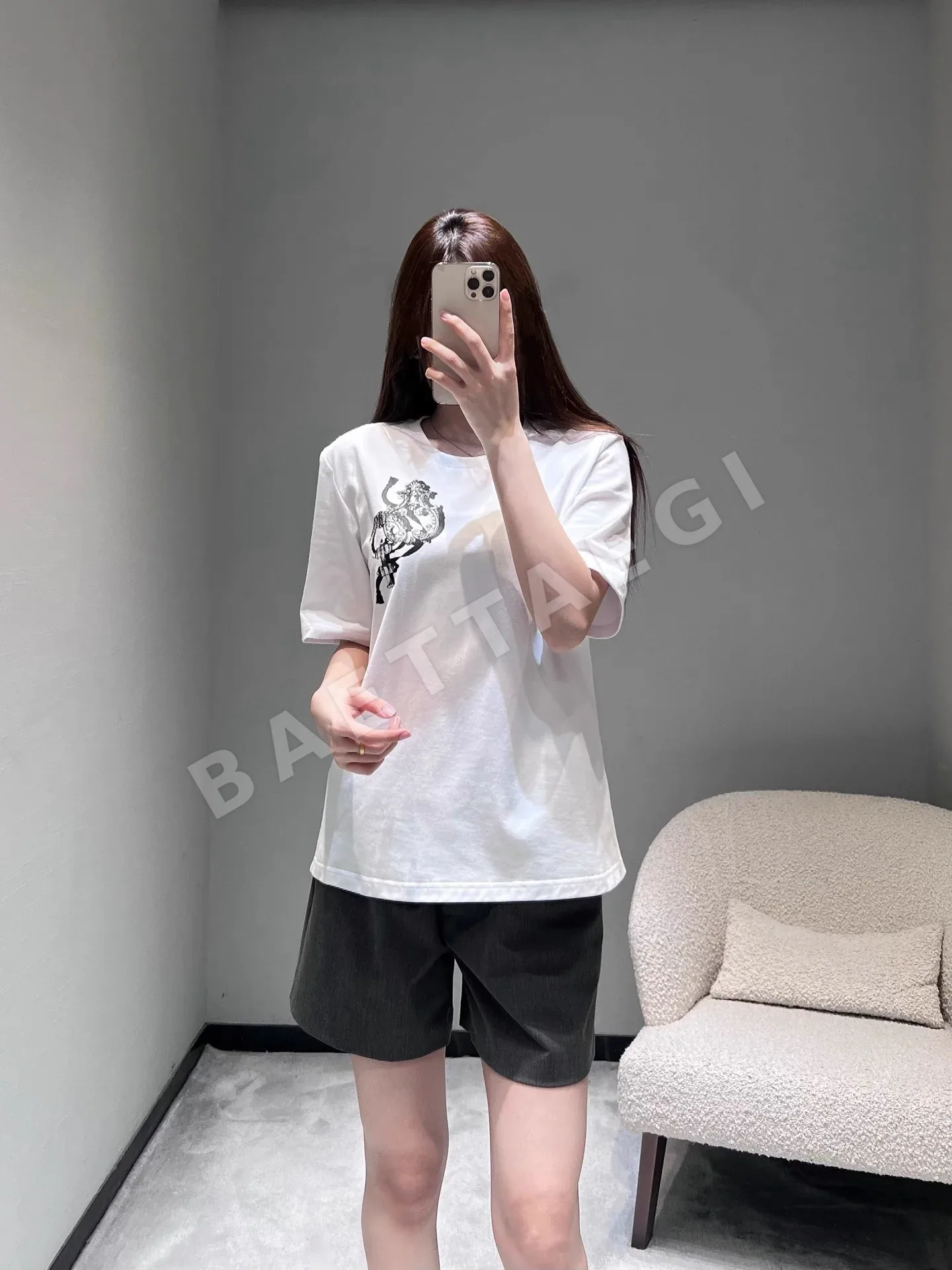 에르메스 여성 코튼 라운드넥 반팔 티셔츠 상세 이미지 2