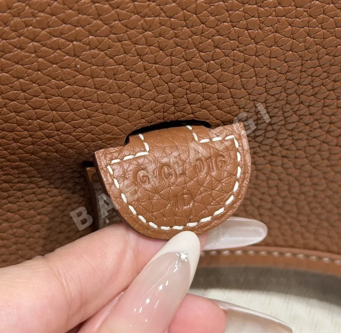 에르메스 에블린 골든브라운 크레망스 가죽 지갑 상세 이미지 9