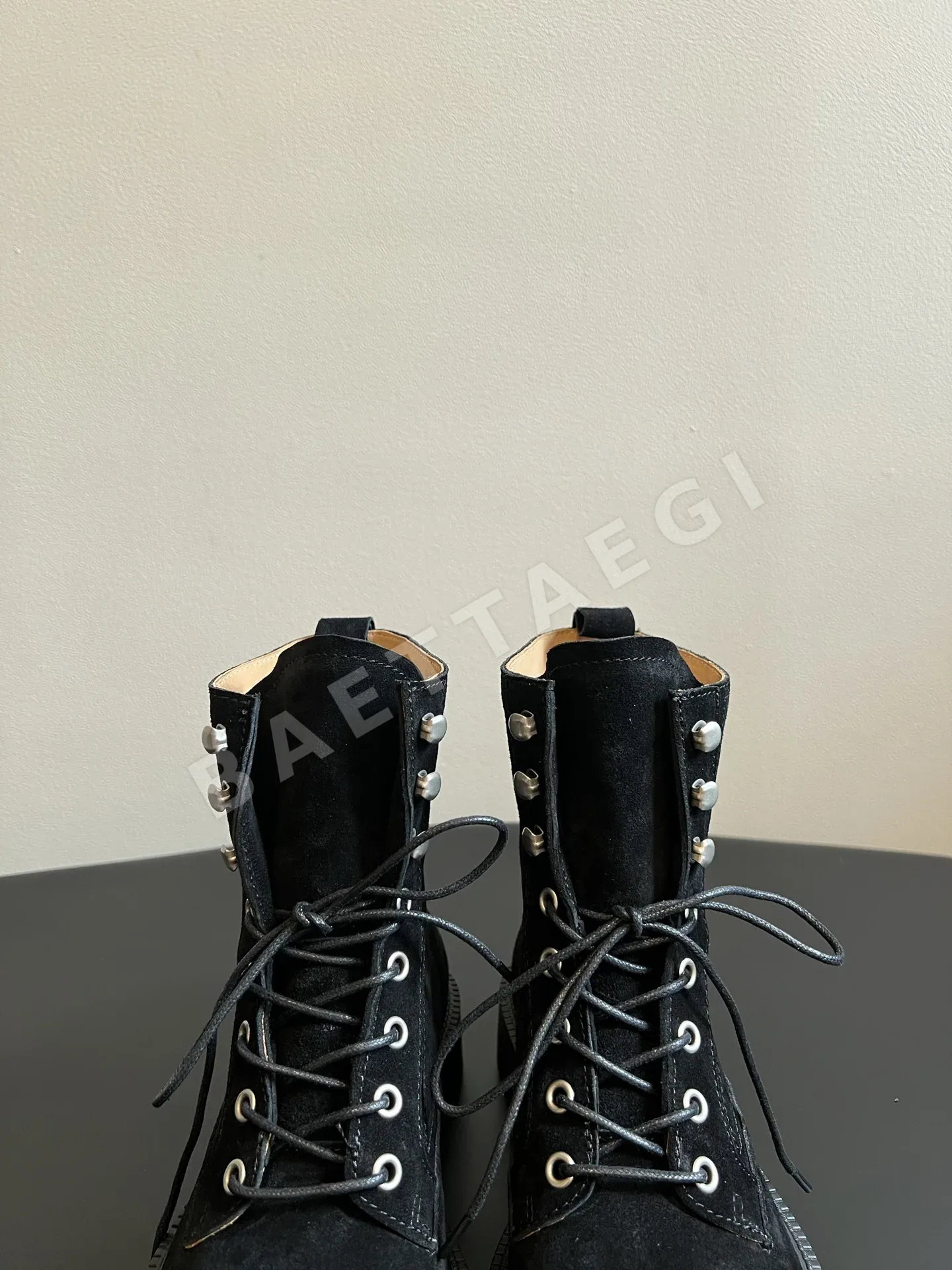 마르지엘라 스플릿토 스웨이드 마틴 부츠 상세 이미지 9